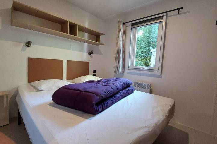 Mobil home pour 4 personnes à Saint-Laurent-en-Beaumont - 2