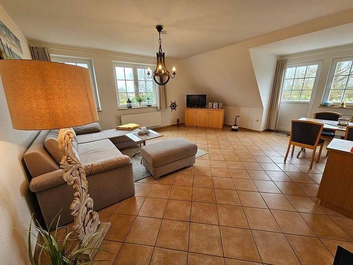Ferienwohnung für 2 Personen, mit Balkon und Terrasse in Behrensdorf
