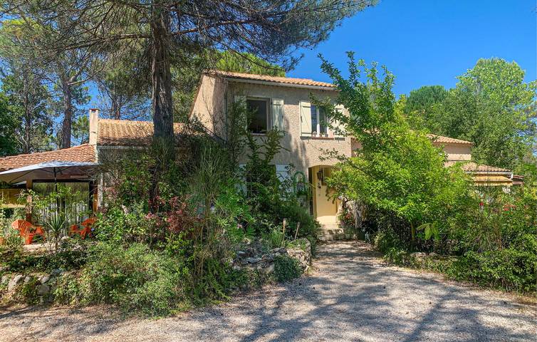 Ferienhaus für 5 Personen, mit Garten und Ausblick sowie Terrasse und Pool - 1