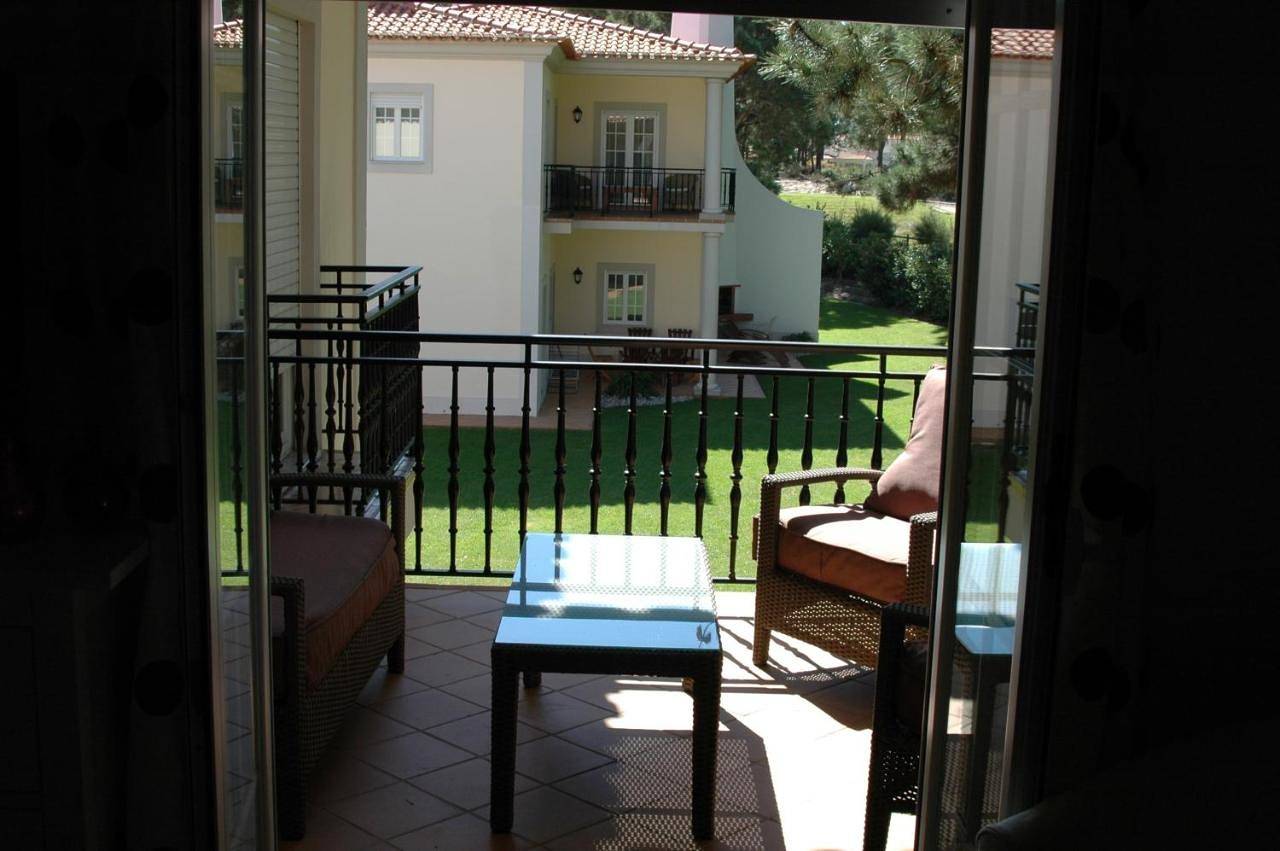 Two-Bedroom Apartment in Amoreira, Leiria distrito