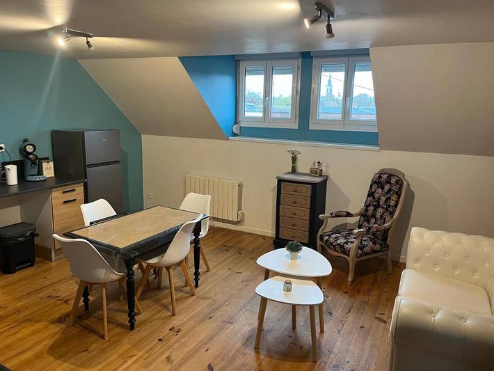 Gîte pour 8 personnes dans Neuville-Saint-Rémy