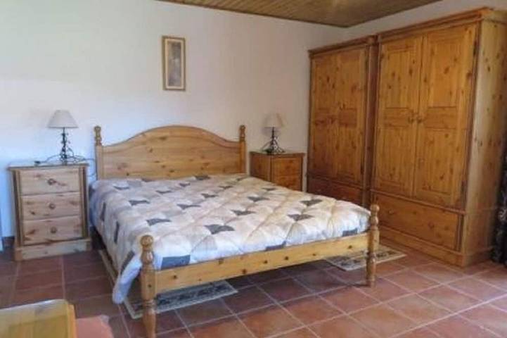 Gîte pour 4 personnes, avec balcon ainsi que jardin et piscine à Le Buisson-de-Cadouin - 2