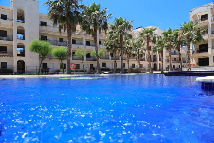 Gîte pour 8 personnes, avec bassin pour enfant ainsi que jardin et terrasse, adapté aux familles à Miami Platja - 2