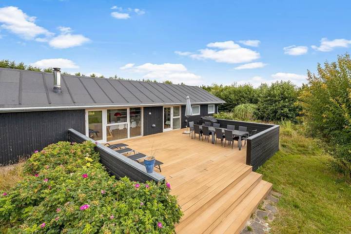 Ferienhaus für 8 Personen, mit Balkon/Terrasse und Terrasse sowie Garten in Drachenfestival Fanø