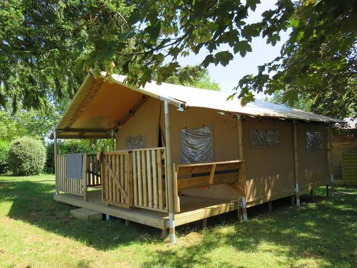 Tente pour 5 personnes, avec sauna et bassin pour enfant dans Grand Est - 2