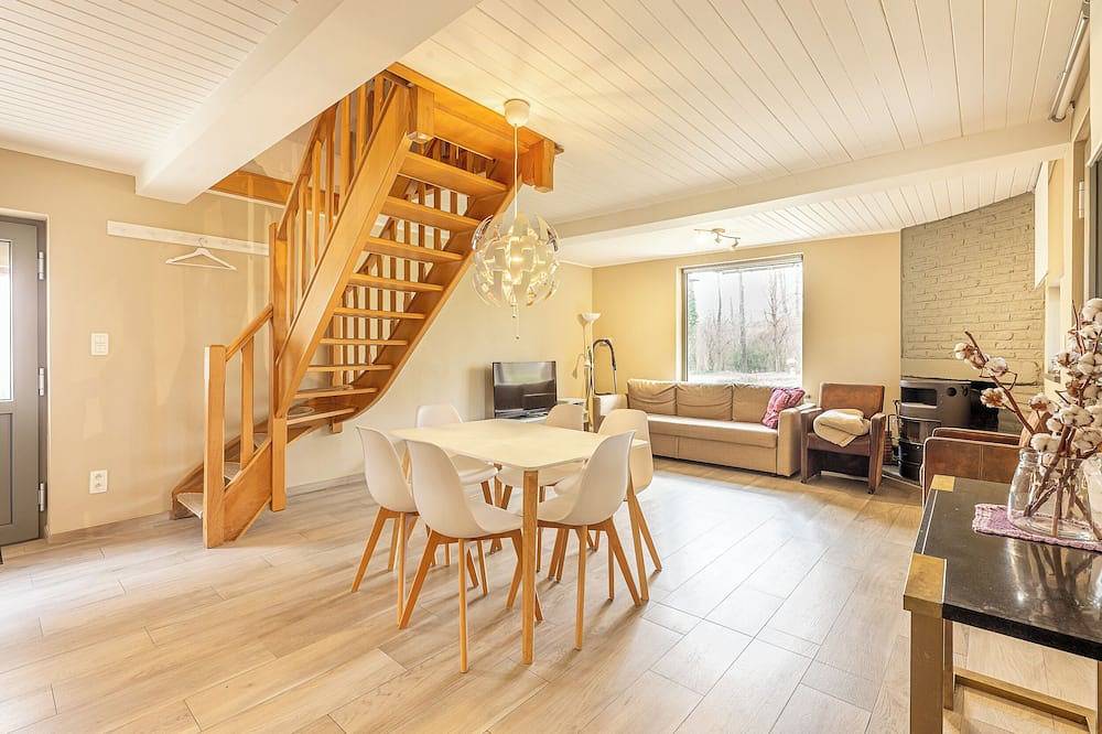 Cozy cottage in garden park — large parking, accessible & self check-in in Heverlee, Leuven