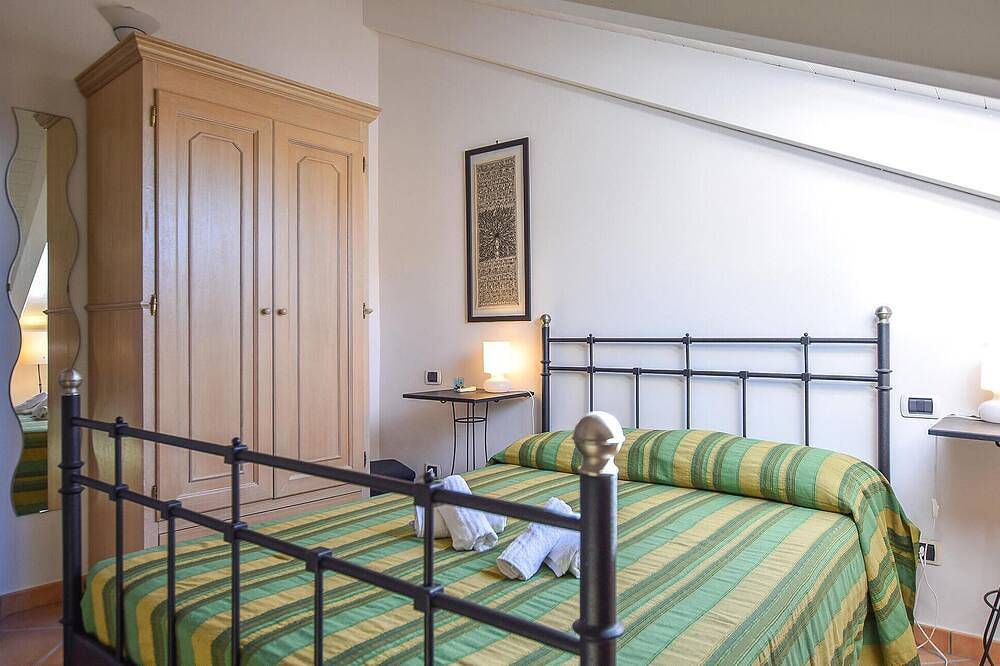 Appartement entier, Bel appartement de 2 chambres à Castellabate in Castellabate, Cilento Coast