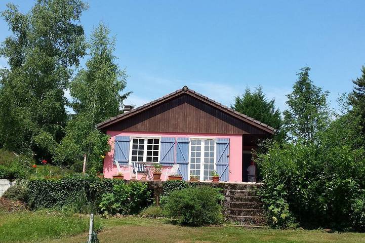 Gîte pour 5 personnes, avec jardin et terrasse, animaux acceptés à Ternuay-Melay-et-Saint-Hilaire
