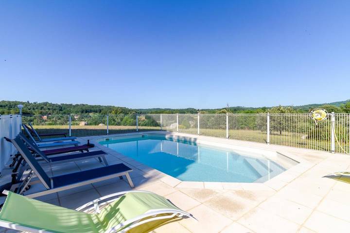 Chambre d’hôte pour 3 personnes, avec piscine et jardin