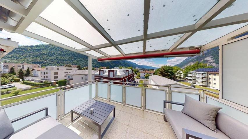 Gîte pour 7 personnes, avec Balcon ainsi que Terrasse et Vue à Coire