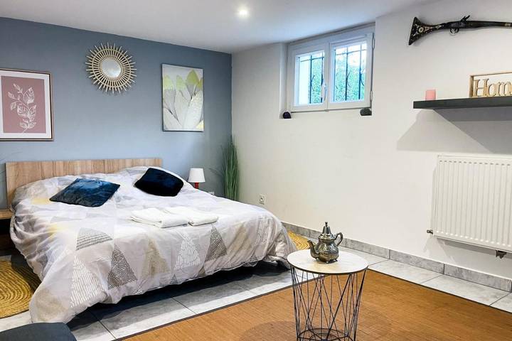 Gîte pour 4 personnes, avec jardin, animaux acceptés à Seyssinet-Pariset - 2