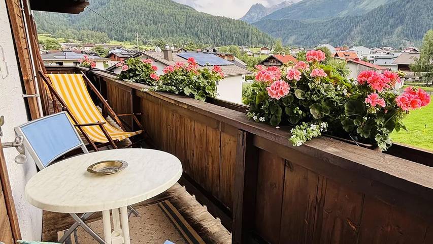 Ferienwohnung für 3 Personen, mit Garten in Umhausen