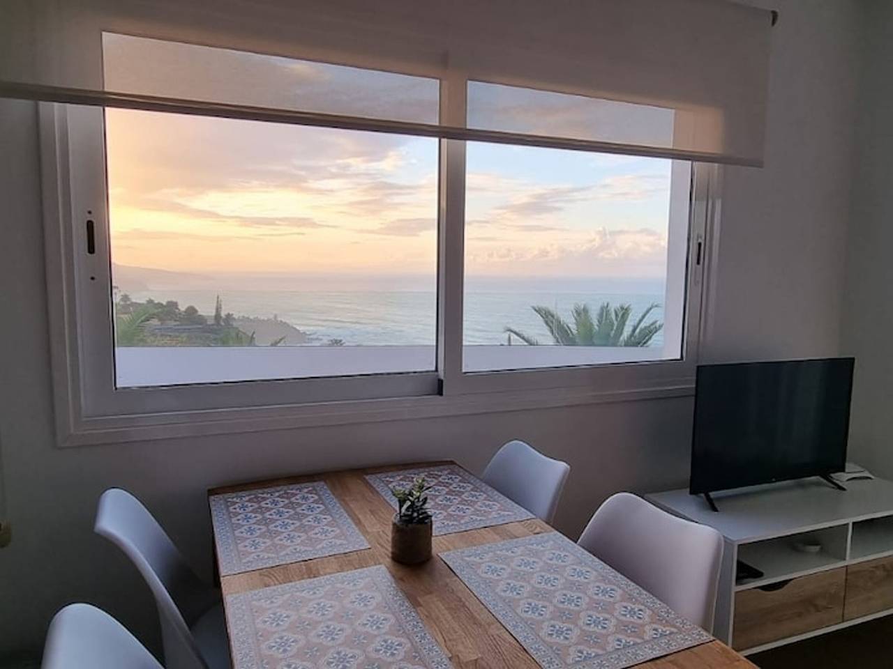 Casa con vistas al mar, piscina climatizada y Wi-Fi en Tenerife in Toscal - La Longuera, Los Realejos