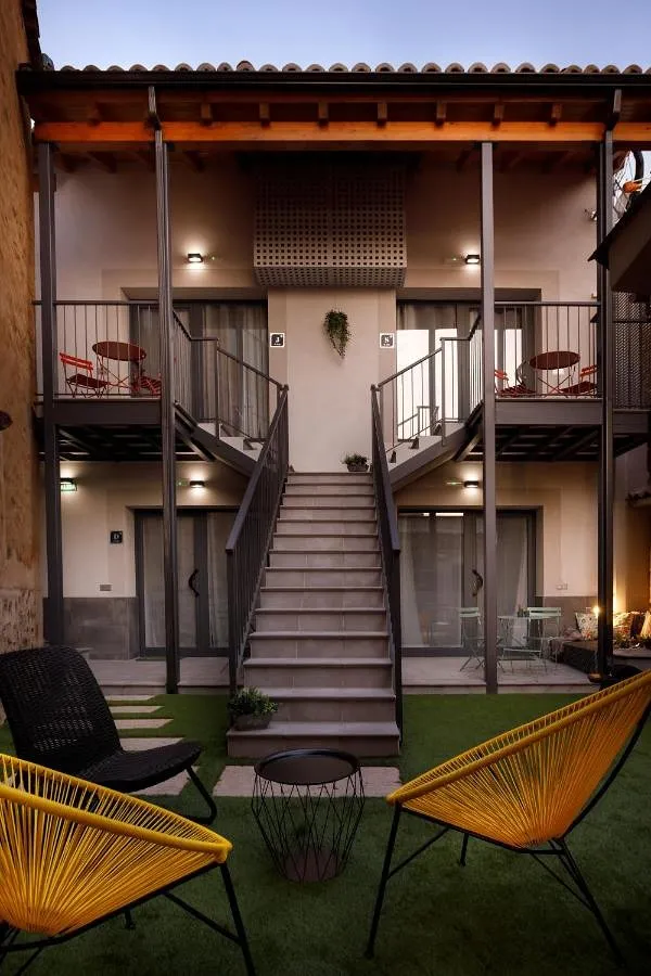 Apartamento de vacaciones para 5 personas, con jardín y vistas - 1