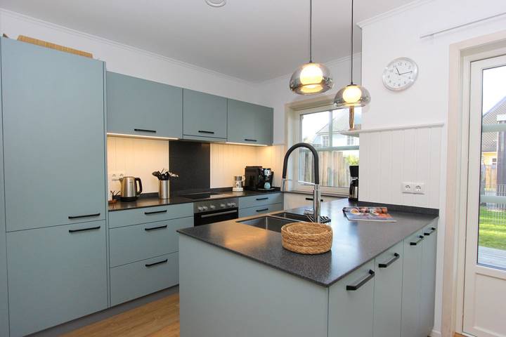 Ferienhaus Helene mit Terrasse, Garten und viel Komfort in Prerow in Prerow, Peninsula Fischland - Darss - Zingst