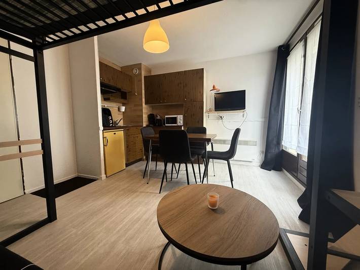 Studio für 4 Personen, mit Balkon - 1