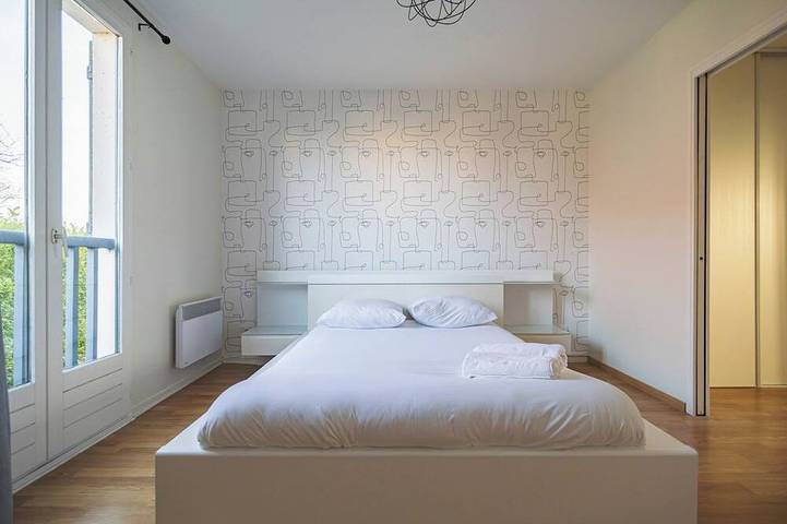 Mm Suites Maison Harmonie in Cormontreuil, Marne