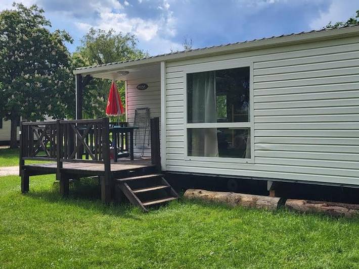Camping Le Gué - Mobilheim 7 personen - 28 m² - 2 Zimmer in Chémery, Sologne