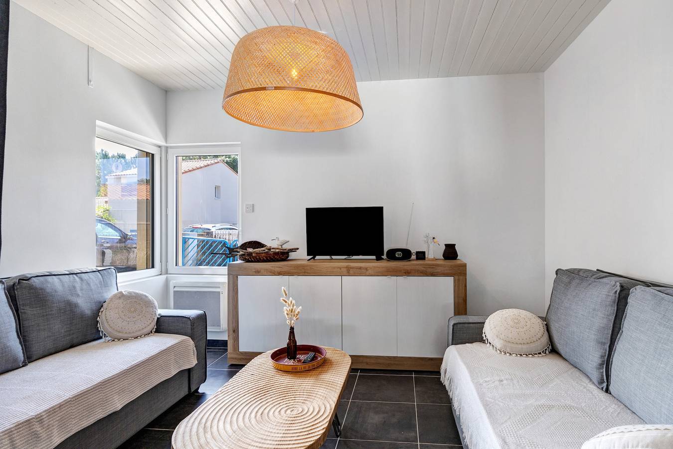 Maison de vacances 'Ca M'Suffit' avec piscine privée chauffée, terrasse et jardin in La Tranche-sur-Mer, Vendée