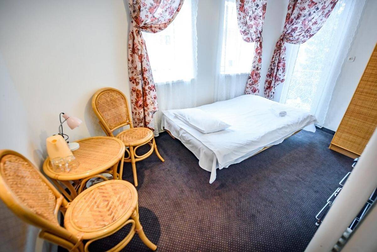 Standard Double Room with Shared Bathroom in Krynica-Zdrój, Karpaty (Polska)