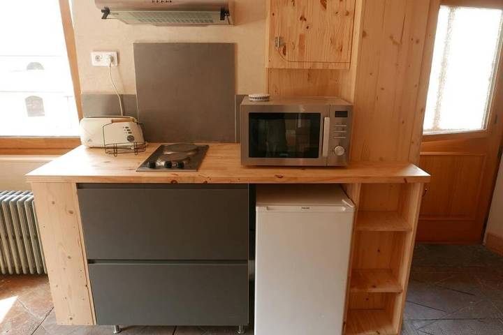 Gîte pour 4 personnes, avec jardin à Saint-Martin-de-la-Porte - 3