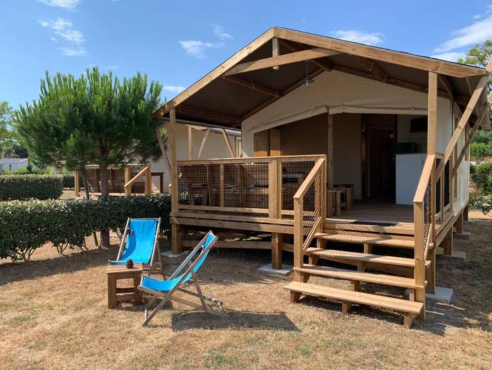 Location de vacances pour 8 personnes, avec piscine et terrasse à Les Epesses - 3
