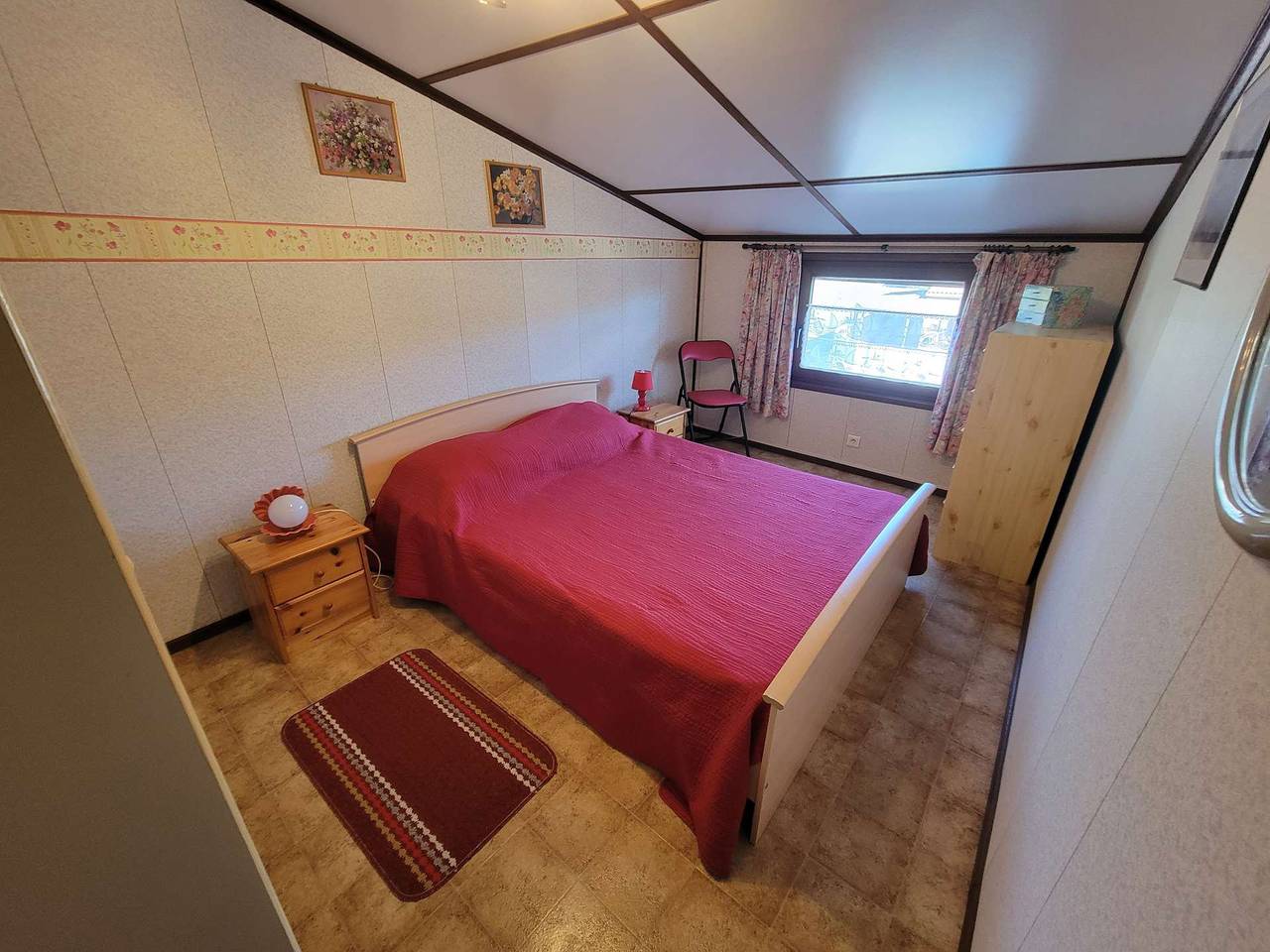 Appartement de vacances entier, Belle villa d'angle spacieuse climatisée, dans domaine Portes Du Soleil, 3 chambres, 6 couchages, wifi,  400m de la mer in Portiragnes Plage, Portiragnes