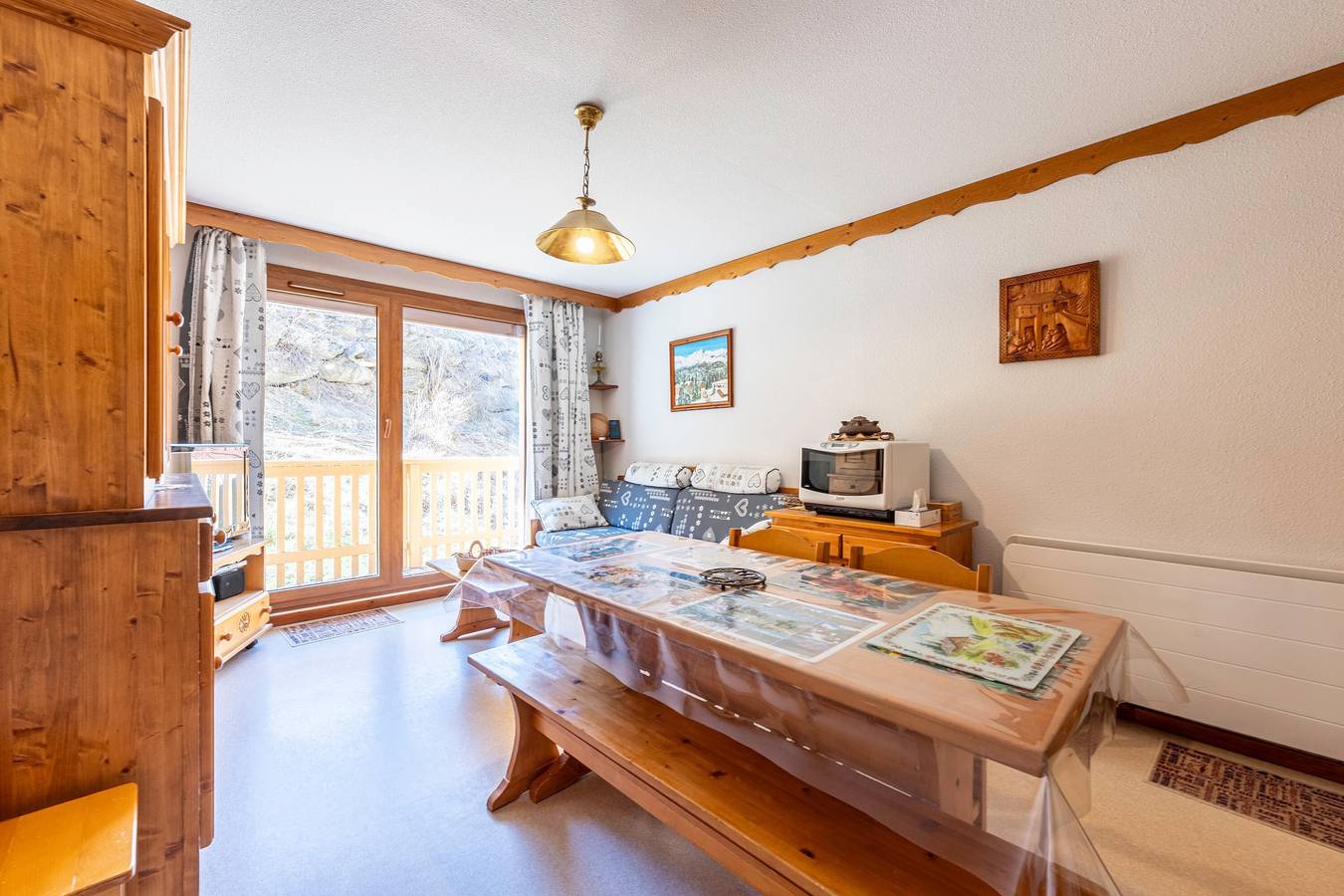 Apartamento entero, Apartamento 'Valfréjus La Montagne- App 123' con terraza privada, balcón y Wi-Fi in Valfréjus, Modane