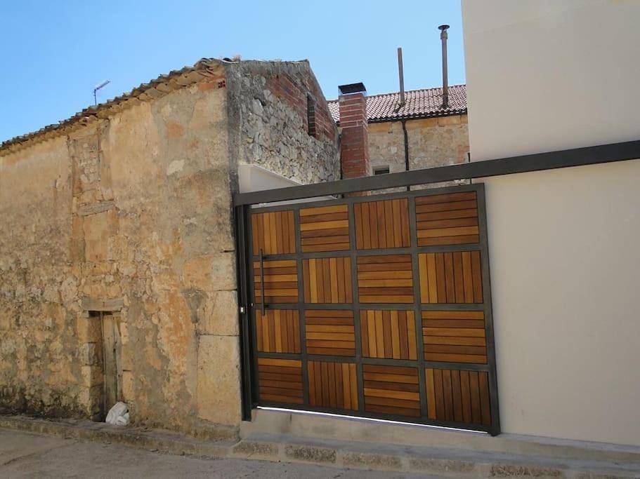 Los Puentes casa con jacuzzi para 2 in Olmos de Peñafiel, Provincia de Valladolid
