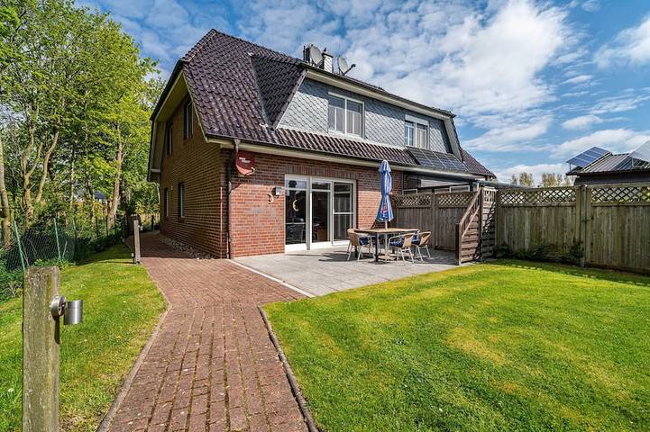 Ferienhaus für 6 Personen, mit Garten in Pellworm