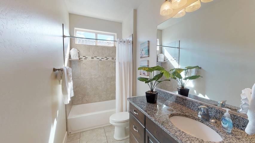 Ferienhaus für 12 Personen, mit Pool und Balkon sowie Garten und Whirlpool - 1