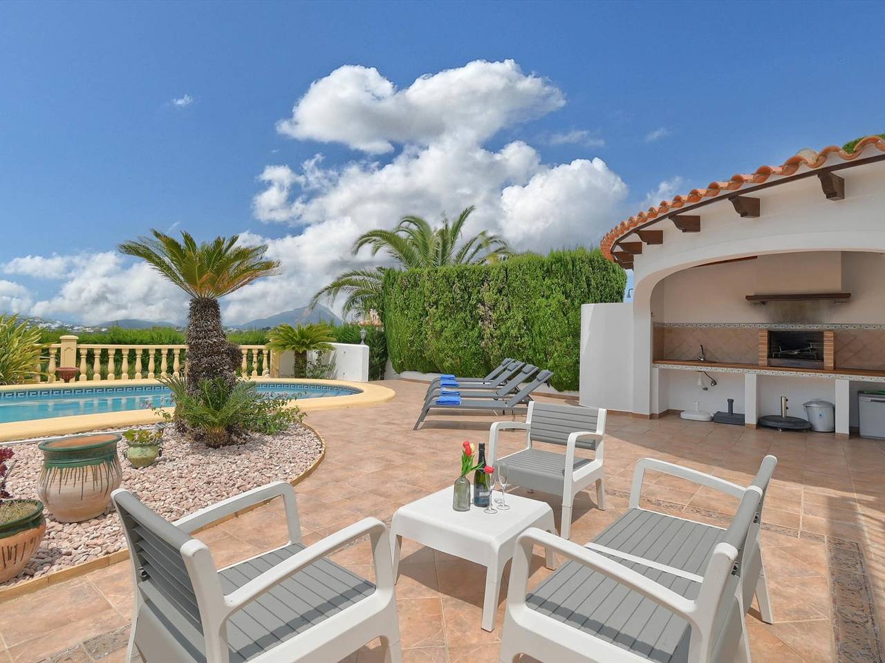 Villa voor 8 personen met balkon in Balcón al Mar, Jávea