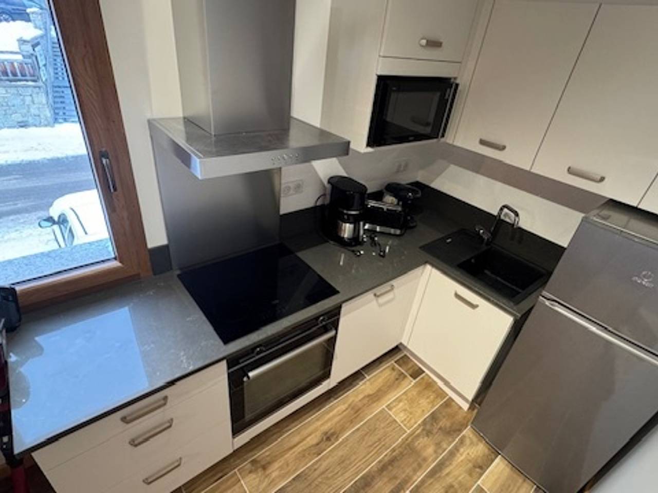 Appartement entier, Superbe duplex style refuge avec parking pour 5 pers in Montgenèvre, Région de Briançon