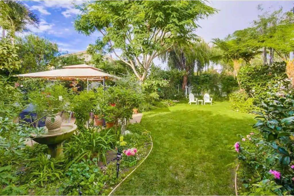 Steps to the Ocean+Village Beach Home w Hot Tub 🏖 in Carlsbad, San Diego County