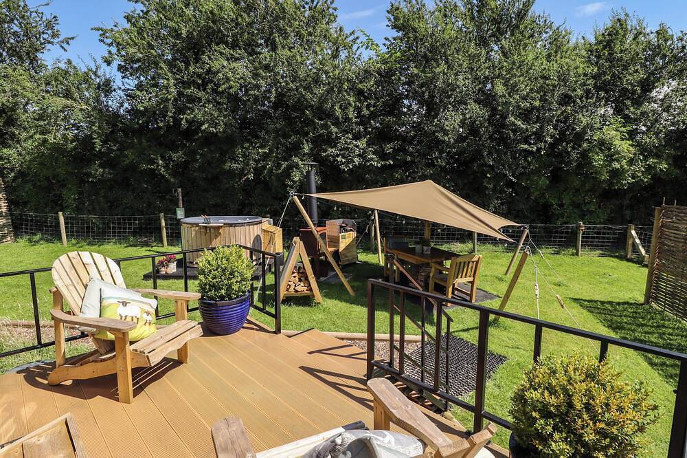 Limetree Luxury Glamping Southdown, romantic in Nottingham in Sherwood Forest, Nottinghamshire