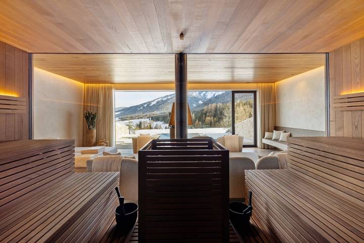 Chalet für 12 Personen, mit Whirlpool und Sauna sowie Garten am Kronplatz - 2