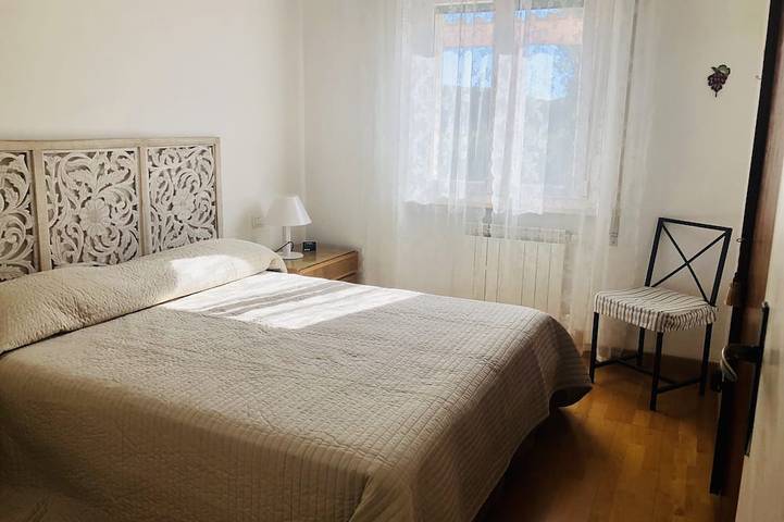 Ganze Wohnung, Pool, Whirlpool, Garten, Internet WLan, in der Nähe von Rom. Relax und Ruhe. in Rom, Rom Provinz