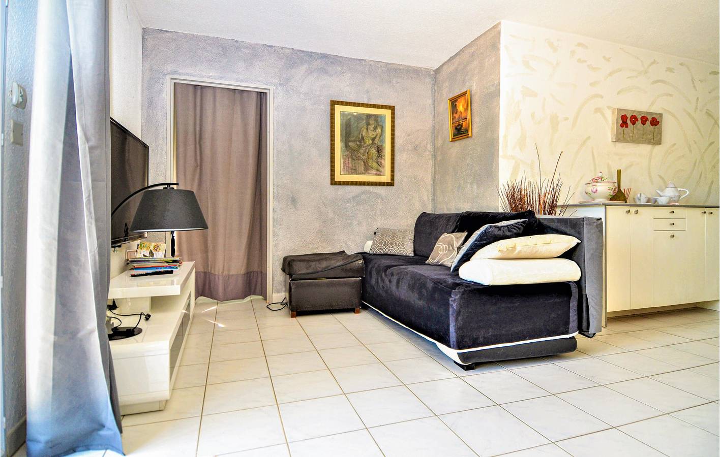 Ganze Ferienwohnung, Orangefarbene Wohnung: AC, Parkplatz & Internet - 2.5km zur Stadt in Orange, Vaucluse