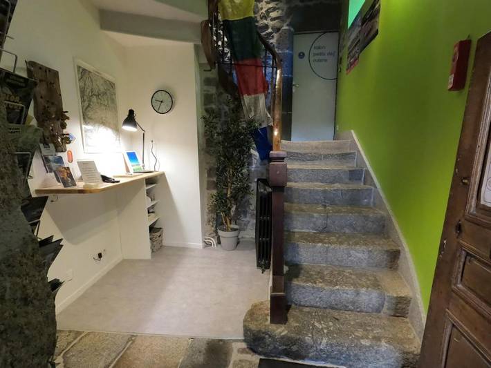 Hôtel pour 5 personnes, avec vue et terrasse à Laguiole - 3