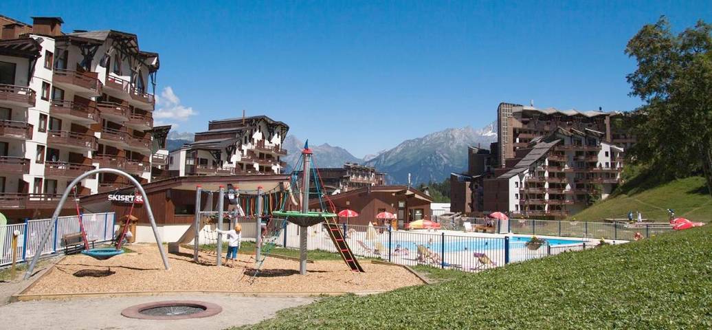 Location de vacances pour 4 personnes, avec vue et balcon, animaux acceptés à La Perrière - 2