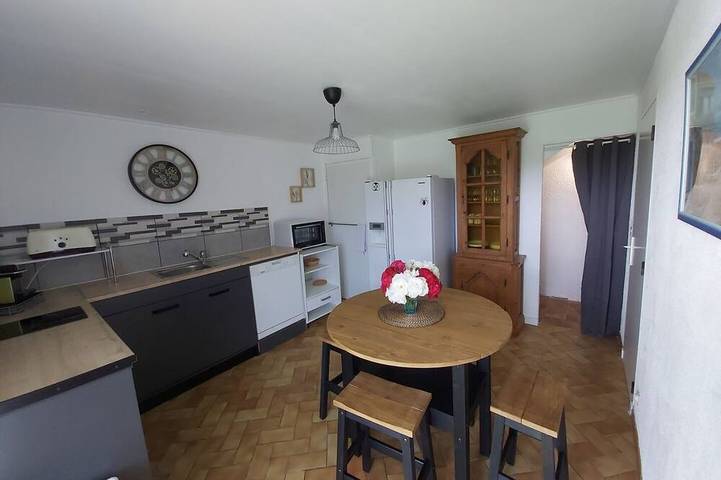 Gîte pour 3 personnes, avec jardin à Aubin - 4