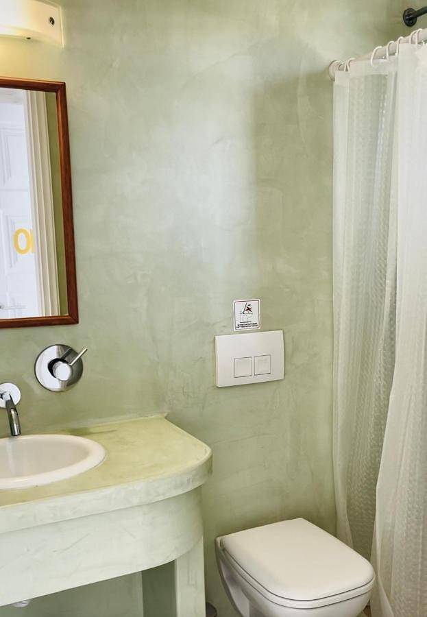 Location de vacances pour 3 personnes, avec terrasse et jardin, animaux acceptés dans Σκάλα Ερεσού - 4