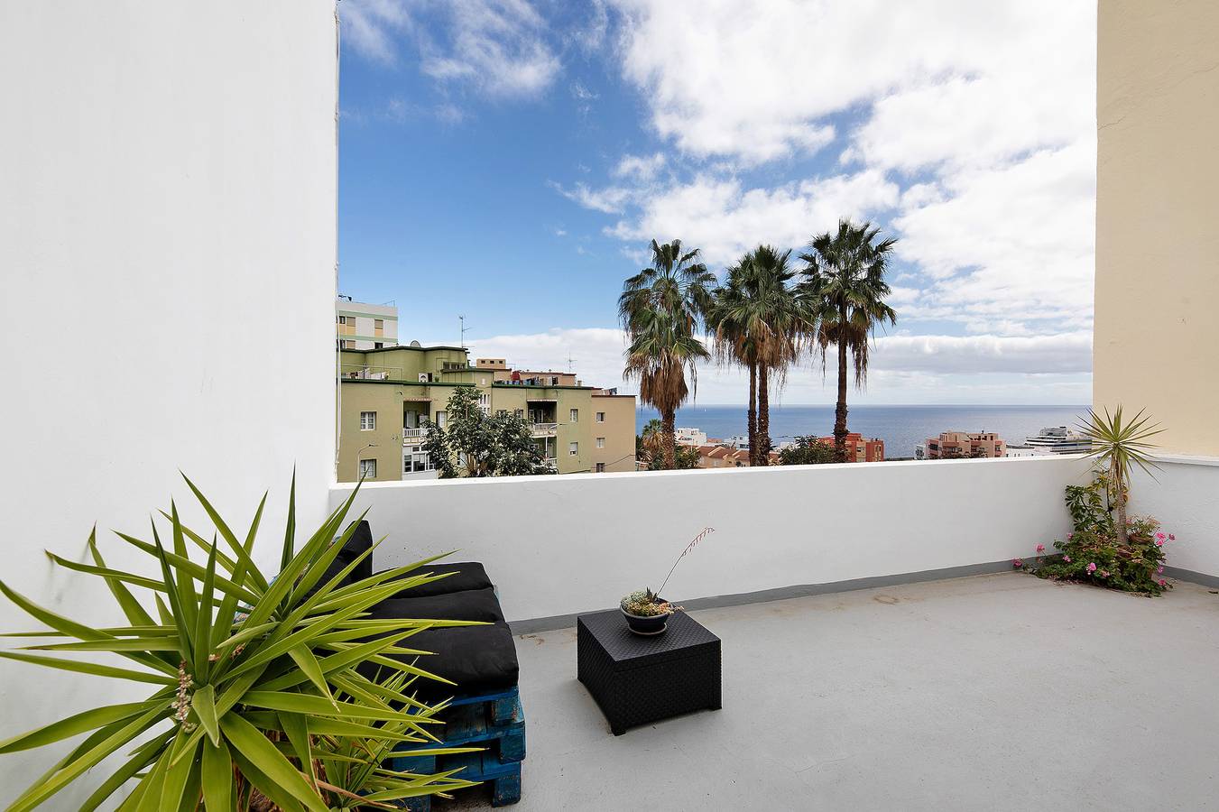 Ferienhaus 'Casa Índigo' mit Meerblick, privater Terrasse und Wlan in Breña Alta, La Palma Süd