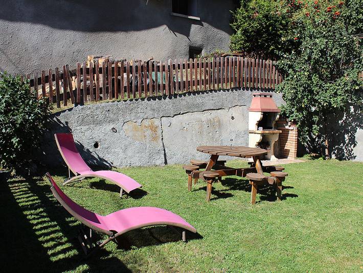 Gîte pour 4 personnes, avec Jardin et Vue