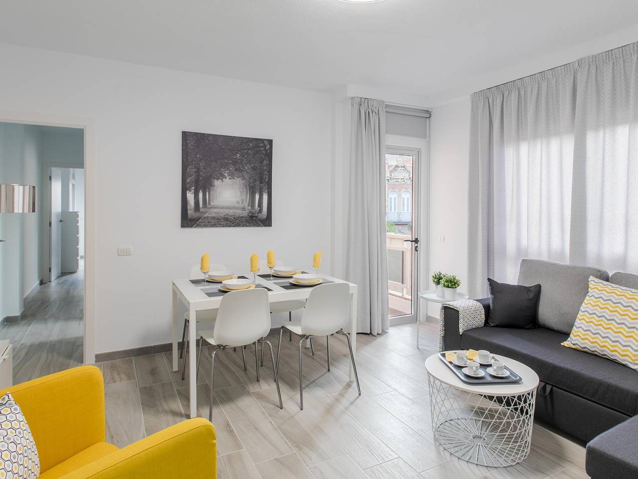 Apartamento vacacional entero, Santa Cruz Downtown: luminosidad, confort y estilo in Cuatro Torres, Santa Cruz de Tenerife