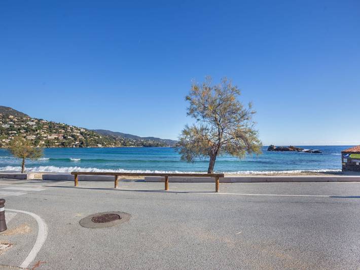 Gîte pour 6 personnes, avec jardin dans Plage Saint-Clair - 4