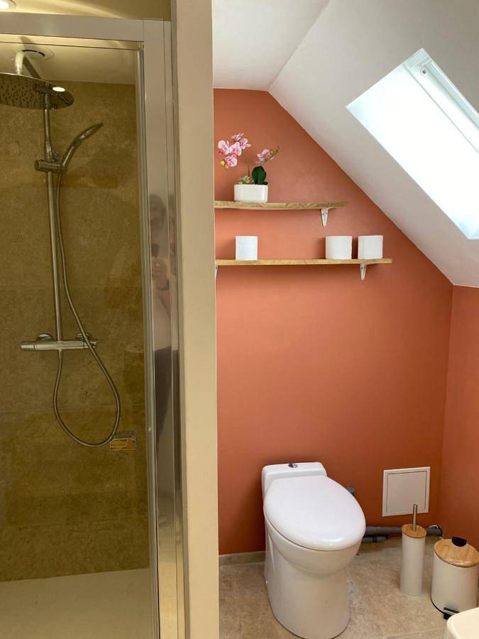 Chambre Andromède - Calme et Lumineuse in Montbazon, Région de Tours