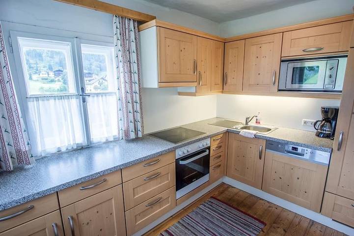 Ferienhaus für 14 Personen, mit Balkon und Garten sowie Sauna