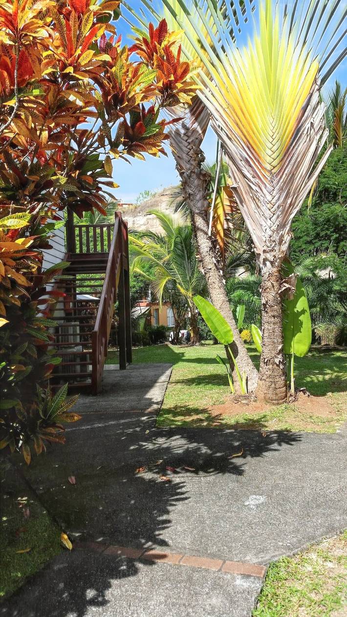 Studio entier, Studio charmant au Diamant - 30 m² - Piscine partagée in Le Diamant, Martinique