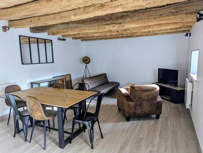 Location de vacances pour 6 personnes, avec terrasse à Suèvres